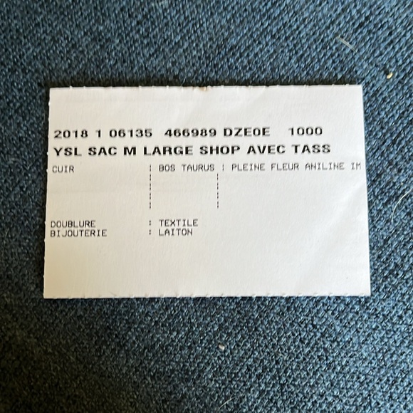 Authentic Yves Saint Laurent shopper/x-large. Croc embossed leather. Model 2018 - Picture 4 of 9